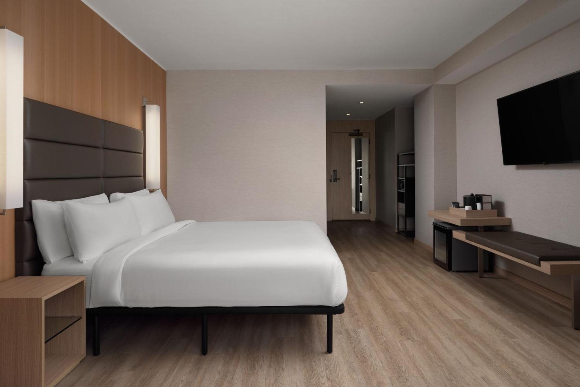 Ac Hotel By Marriott Phoenix Downtown Bagian luar foto